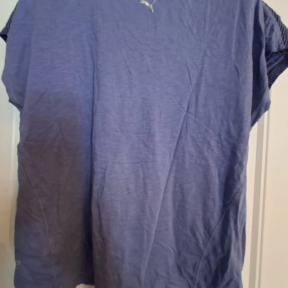 Puma Blue Purple T-Shirt XL - Picture 3 of 4